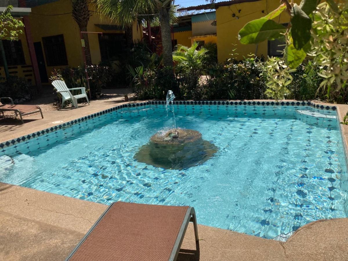 El Mono Loco Hotel 2* Tamarindo